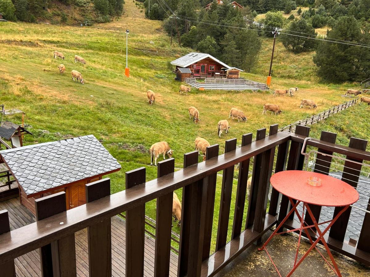 Appartement Cosy Avec Balcon Puyvalador Luaran gambar